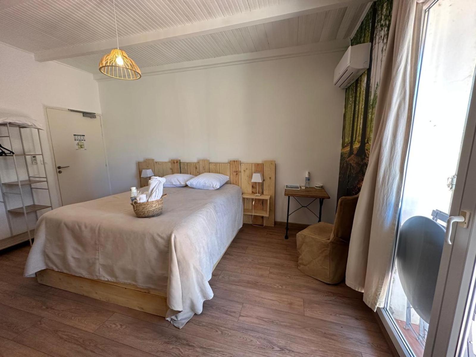 L'Hotel Du Bastier Ginasservis ภายนอก รูปภาพ